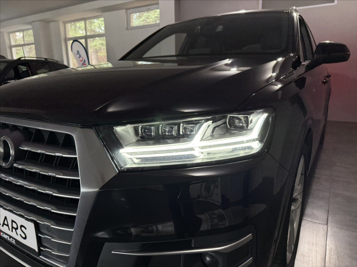 Audi Q7 SUV / Terénní 3,0 l 200 kw