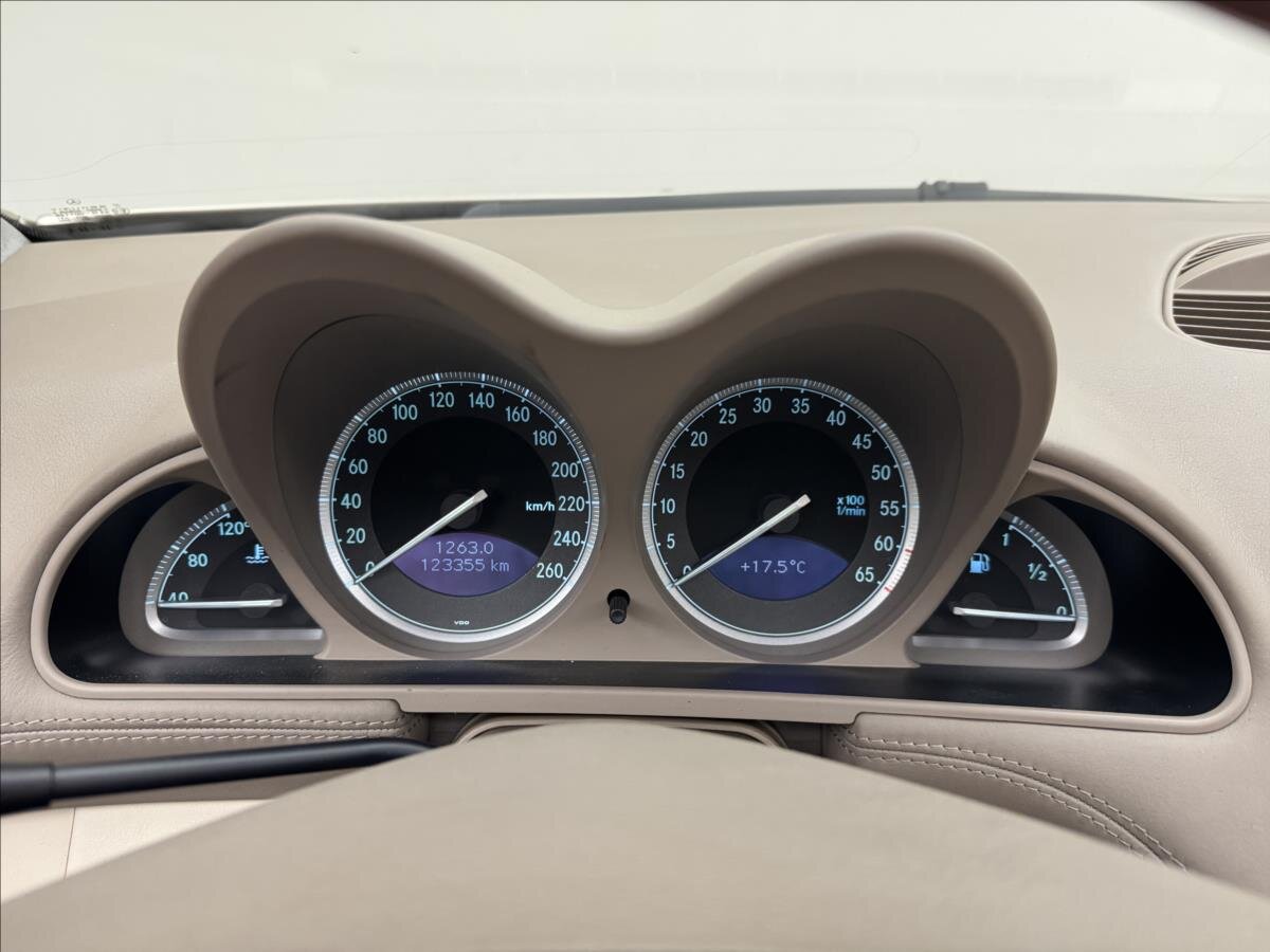 Mercedes-Benz SL Kabriolet 5,0 l 225 kw