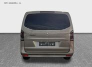 Mercedes-Benz Vito 4