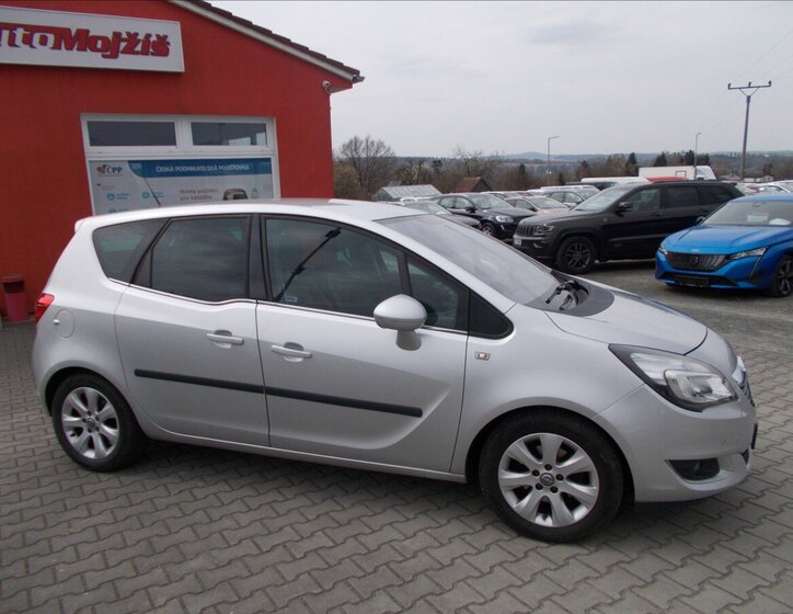 Opel Meriva MPV 1,4 l 88 kw