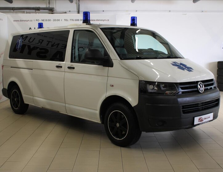 Volkswagen Transporter Kombi 2,0 l 103 kw