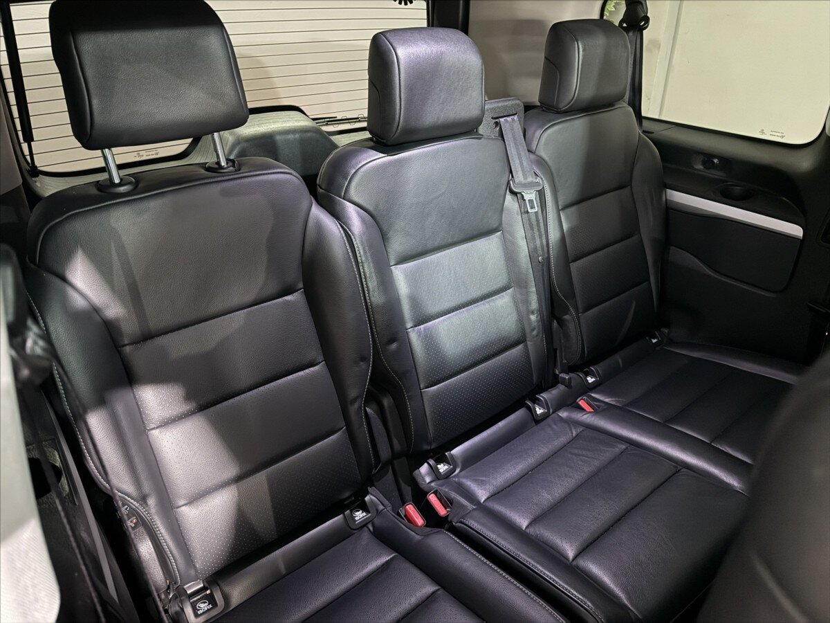 Citroën SpaceTourer Kombi 2,0 l 130 kw