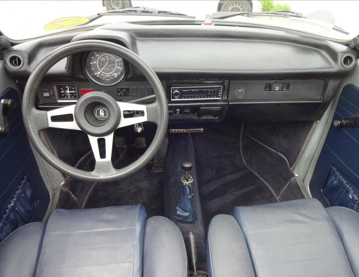 Volkswagen Ostatní Kabriolet 1,2 l 25 kw