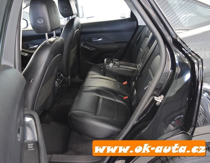 Jaguar F-Pace SUV 2,0 l 110 kw