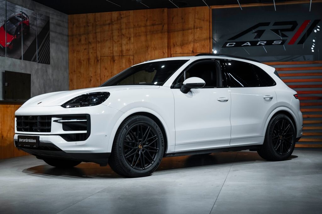 Porsche Cayenne SUV 3,0 l 260 kw
