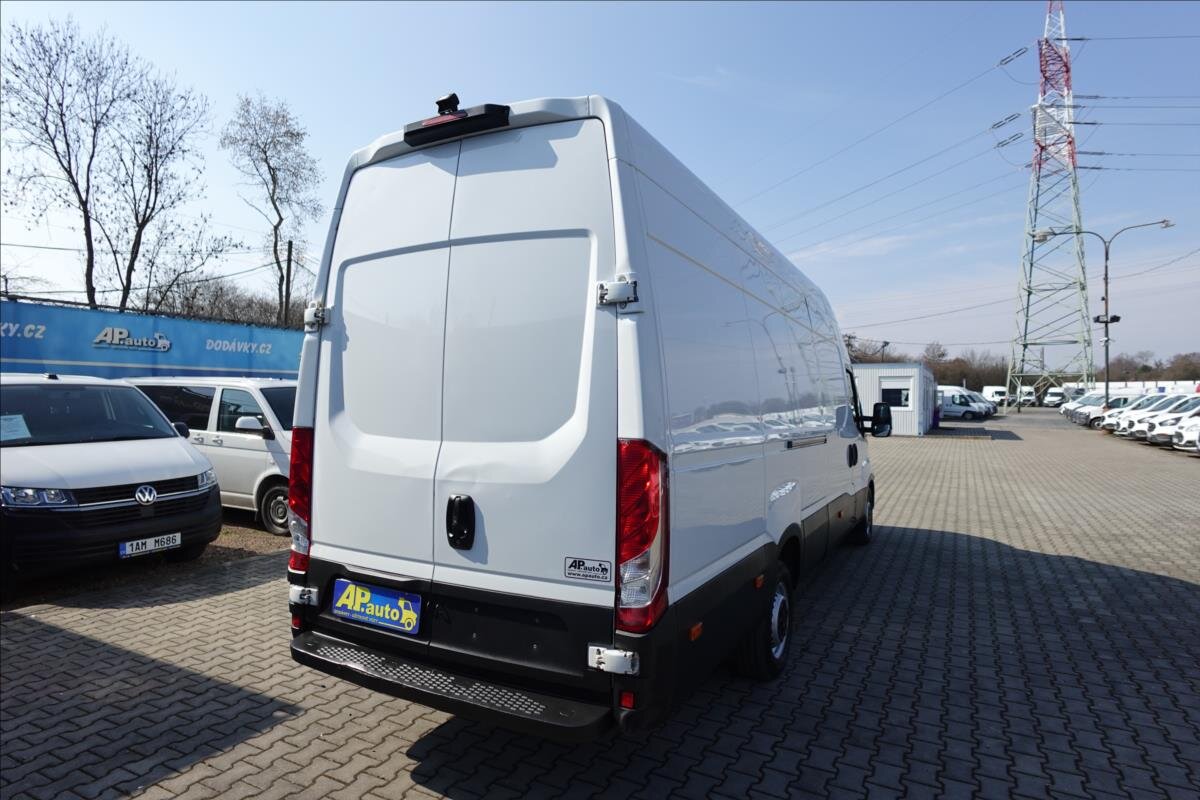 Iveco Daily Ostatní 2,3 l 100 kw