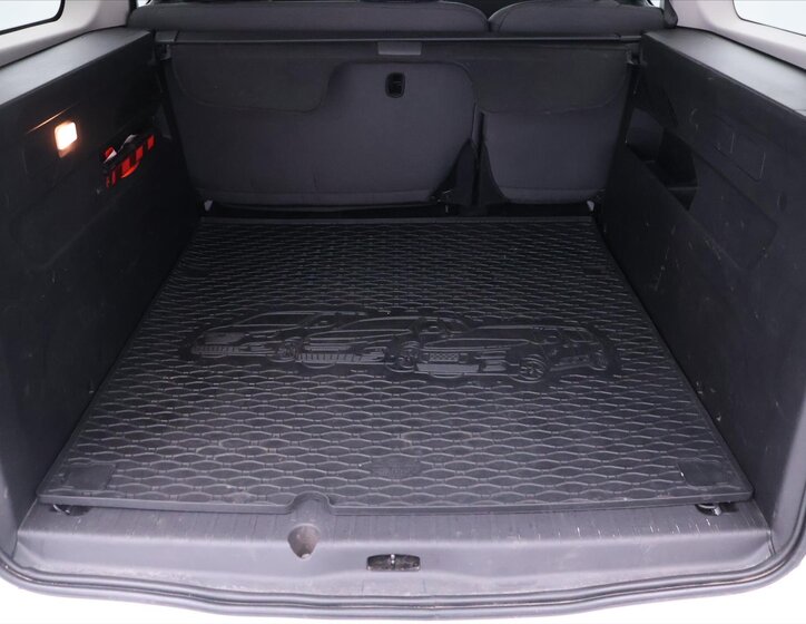 Opel Combo MPV 1,2 l 81 kw