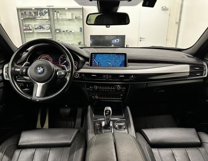 BMW X6 15
