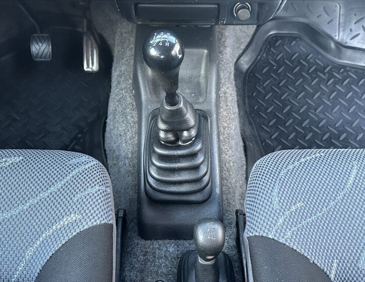 Suzuki Jimny Ostatní 1,3 l 60 kw