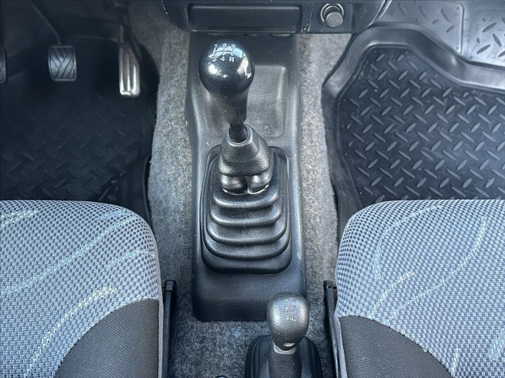 Suzuki Jimny Ostatní 1,3 l 60 kw