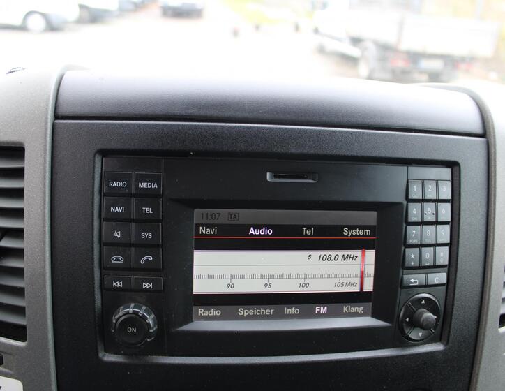 Mercedes-Benz Sprinter 13