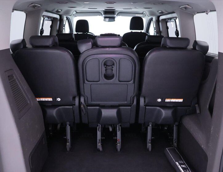 Ford Tourneo Custom 10