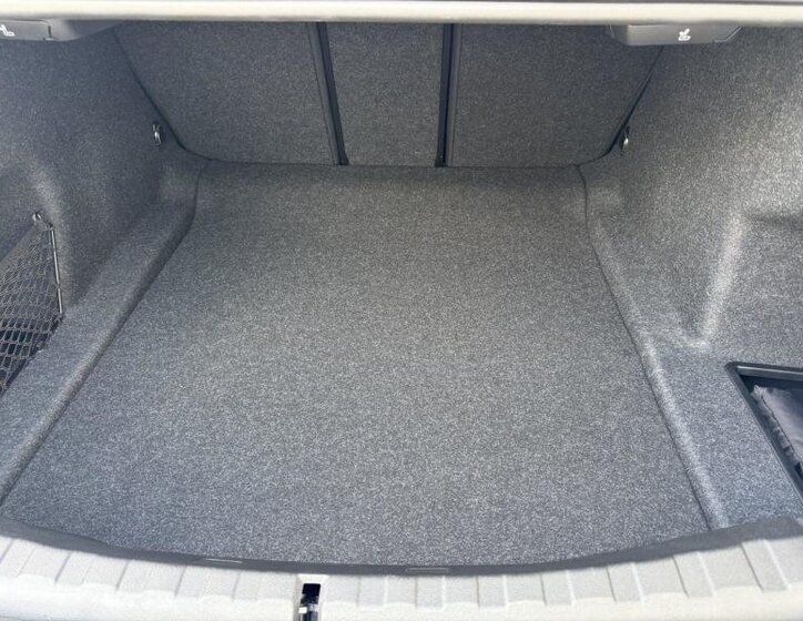 BMW Řada 3 Sedan / Limuzína 2,0 l 140 kw