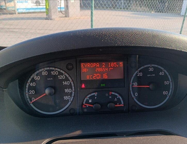 Citroën Jumper Kombi 2,2 l 81 kw