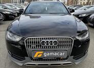 Audi A4 Allroad 1