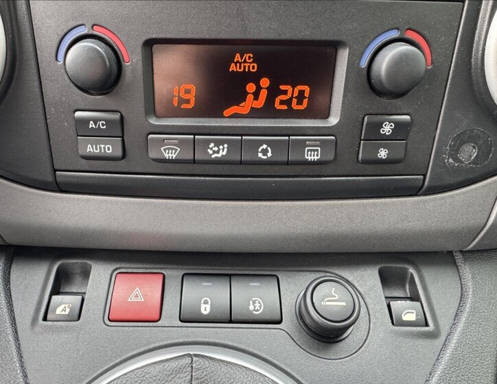 Peugeot Partner Tepee Kombi 1,6 l 88 kw