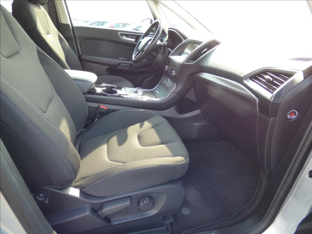 Ford S-MAX MPV 2,0 l 110 kw