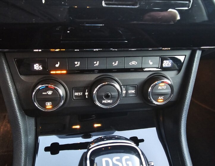 Škoda Superb Kombi 2,0 l 140 kw