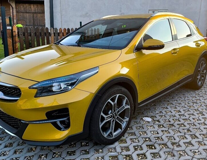 KIA XCeed SUV / Terénní 0,0 117 kw