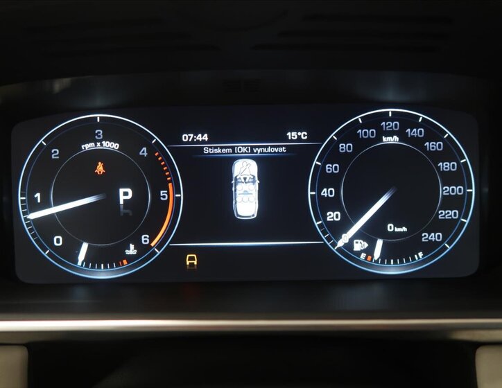 Land Rover Range Rover SUV / Terénní 4,4 l 250 kw