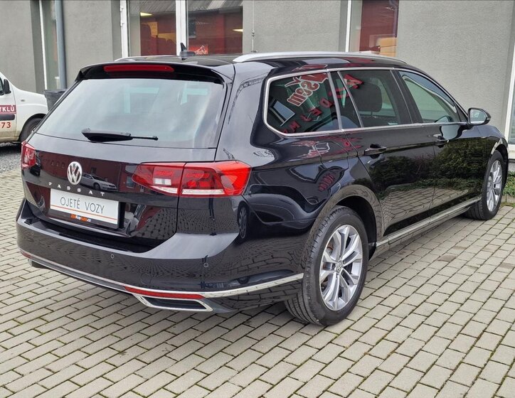 Volkswagen Passat Kombi 2,0 l 110 kw