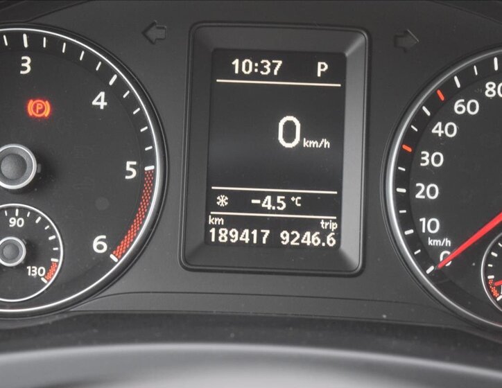 Volkswagen Golf Kombi 1,6 l 77 kw