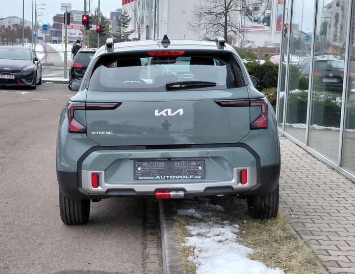 KIA Stonic Hatchback 998,0 74 kw