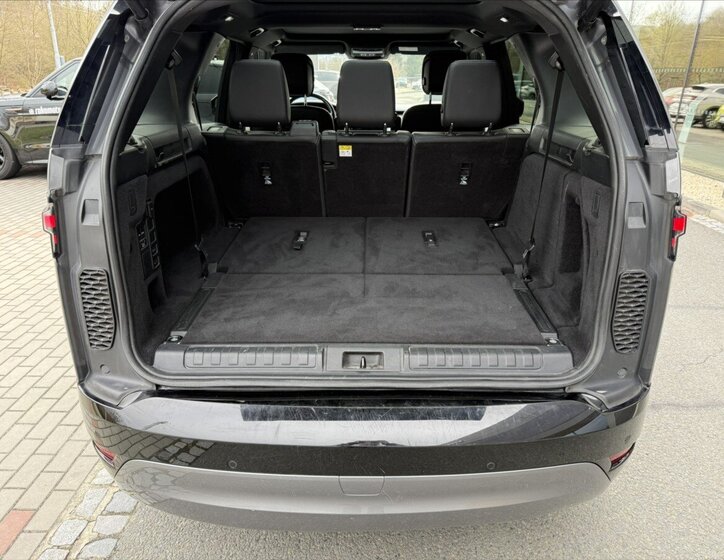 Land Rover Discovery SUV / Terénní 3,0 l 221 kw