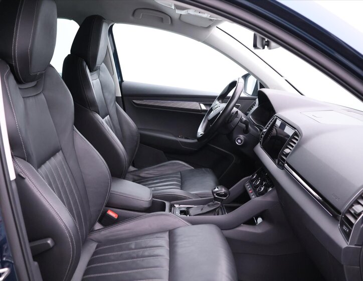 Škoda Karoq SUV / Terénní 1,5 l 110 kw