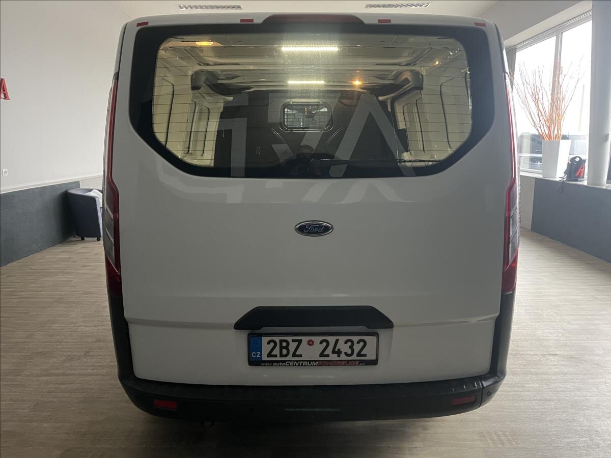 Ford Transit Custom Skříň 2,2 l 74 kw