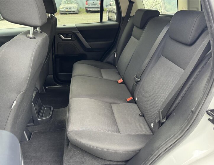 Land Rover Freelander SUV / Terénní 2,2 l 140 kw