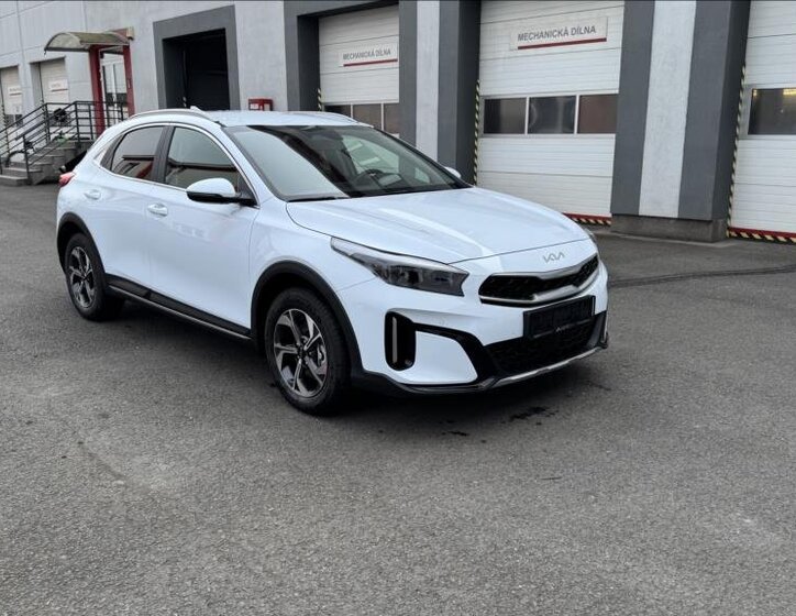 KIA XCeed SUV / Terénní 1,6 l 110 kw
