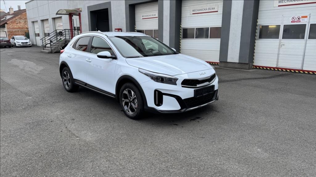 KIA XCeed SUV / Terénní 1,6 l 110 kw
