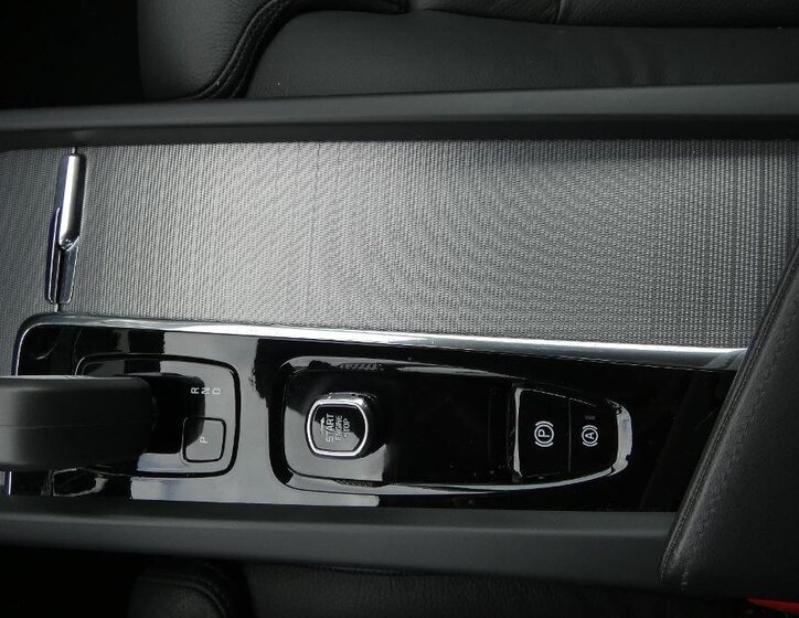 Volvo V60 Kombi 2,0 l 145 kw