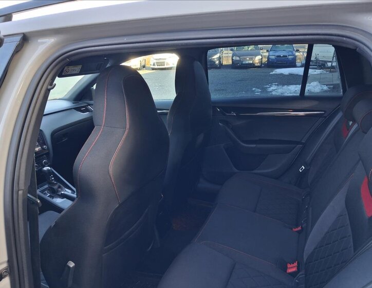 Škoda Octavia Kombi 2,0 l 135 kw