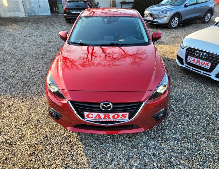 Mazda 3 Sedan / Limuzína 2,0 l 88 kw