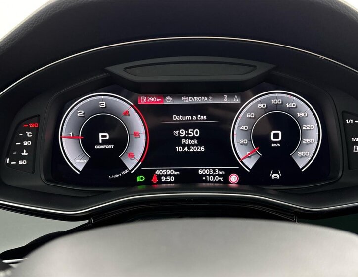 Audi Q8 SUV / Terénní 3,0 l 210 kw