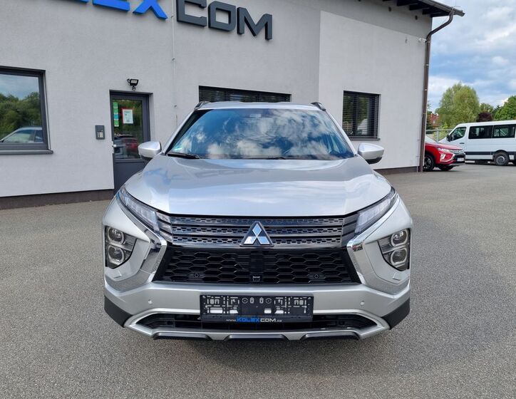 Mitsubishi Ostatní 8