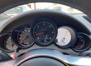 Porsche Cayenne 25