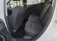 Peugeot 208 21