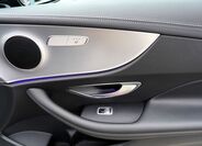 Mercedes-Benz Třídy E 17