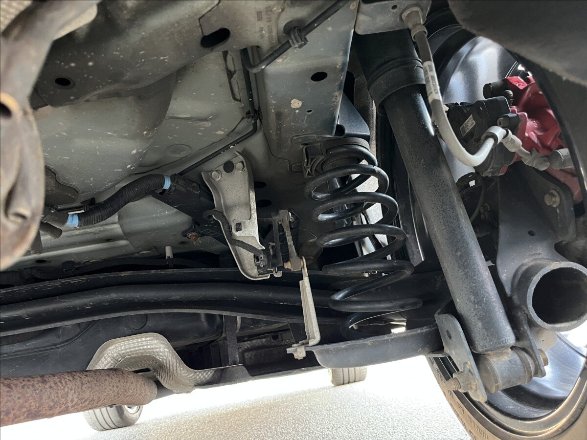 Ford Kuga SUV / Terénní 2,5 l 165 kw