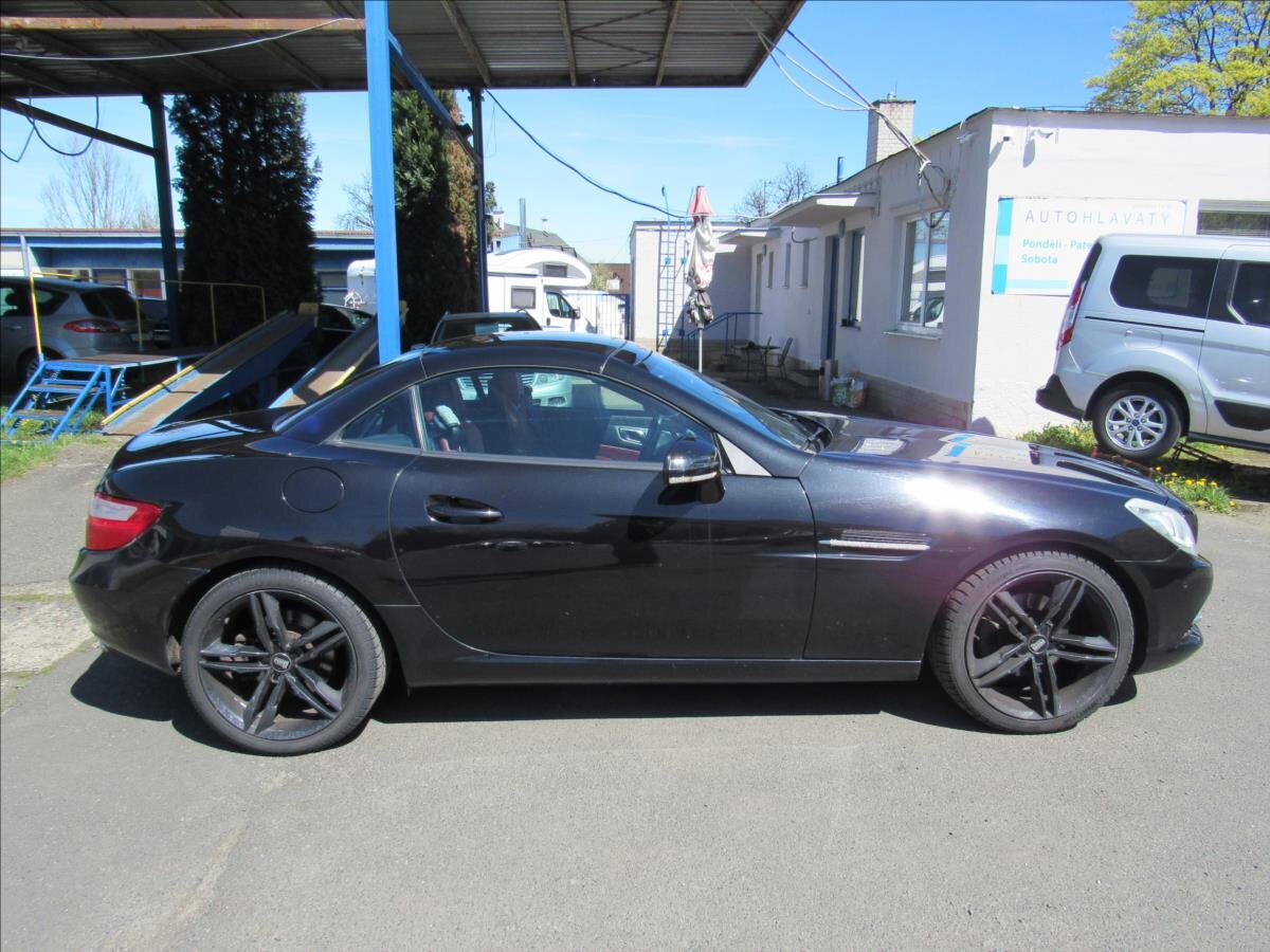 Mercedes-Benz SLK Kabriolet 1,8 l 135 kw