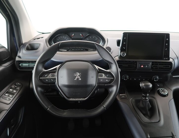 Peugeot Rifter MPV 1,5 l 96 kw