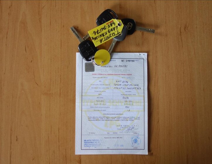 Toyota Land Cruiser SUV 4,7 l 175 kw