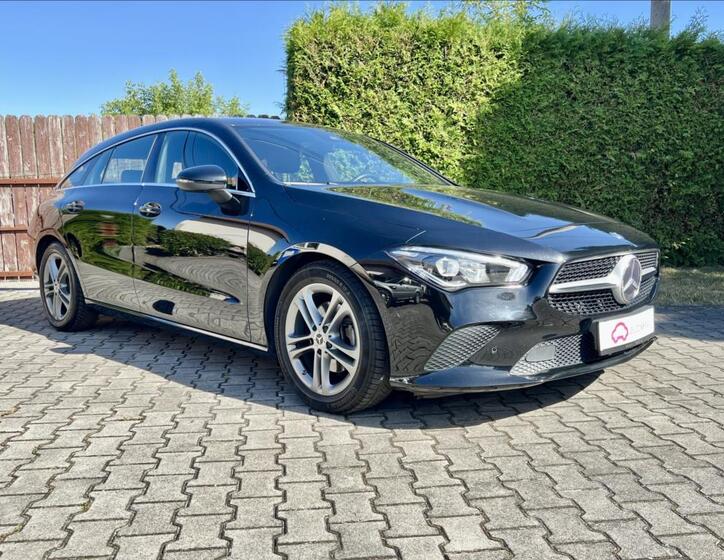 Mercedes-Benz CLA 8