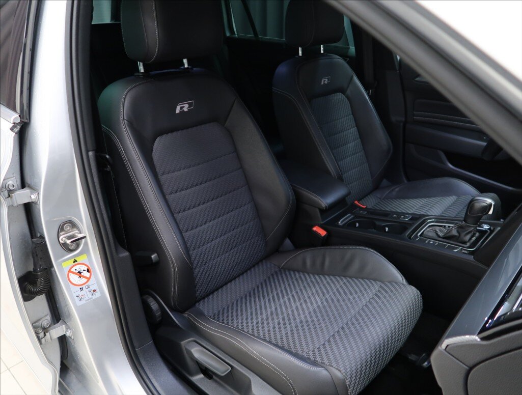 Volkswagen Passat Kombi 2,0 l 147 kw