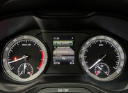 Škoda Karoq SUV / Terénní 1,5 l 110 kw