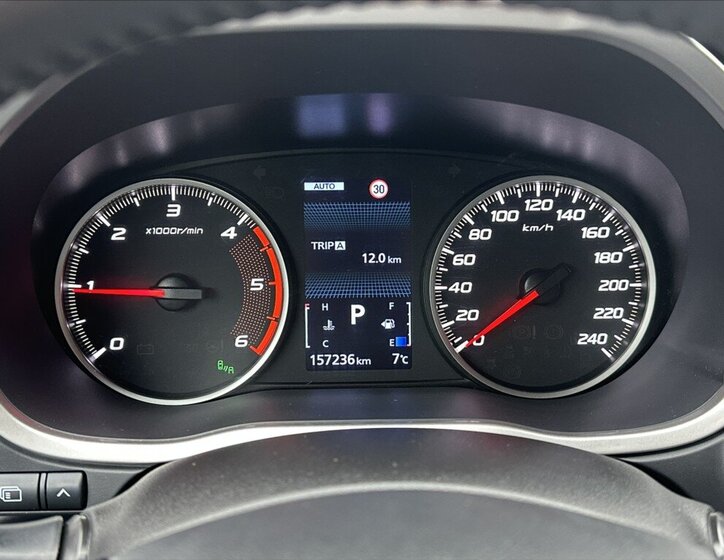 Mitsubishi Eclipse Cross SUV / Terénní 2,3 l 109 kw