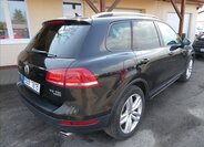 Volkswagen Touareg SUV / Terénní 3,0 l 180 kw